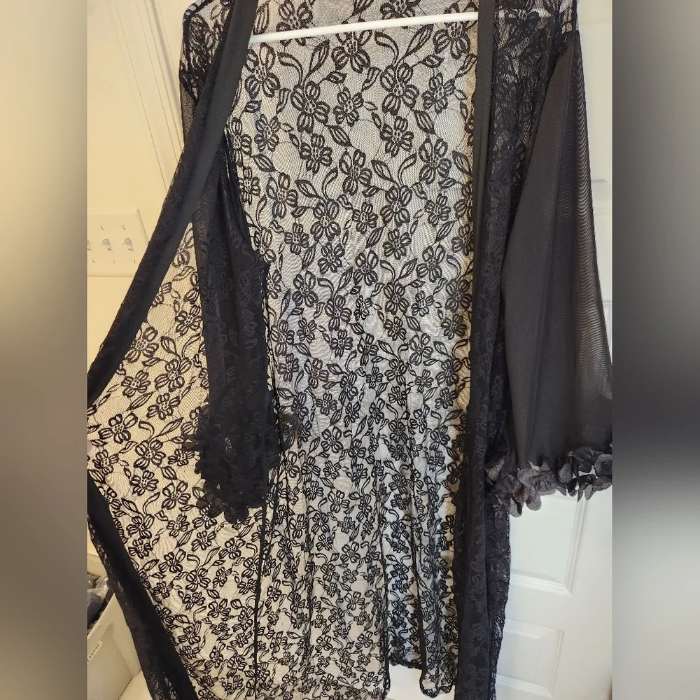 Black Lace Floral Robe Open Front One Size READ #DD696 - Picture 3 of 6